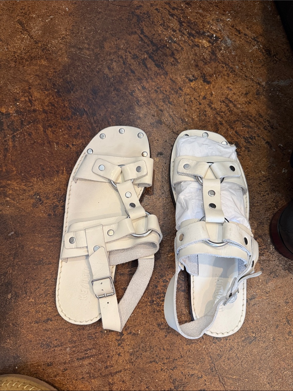 Re/Done White Studded Strappy Leather Sandals size 40 new